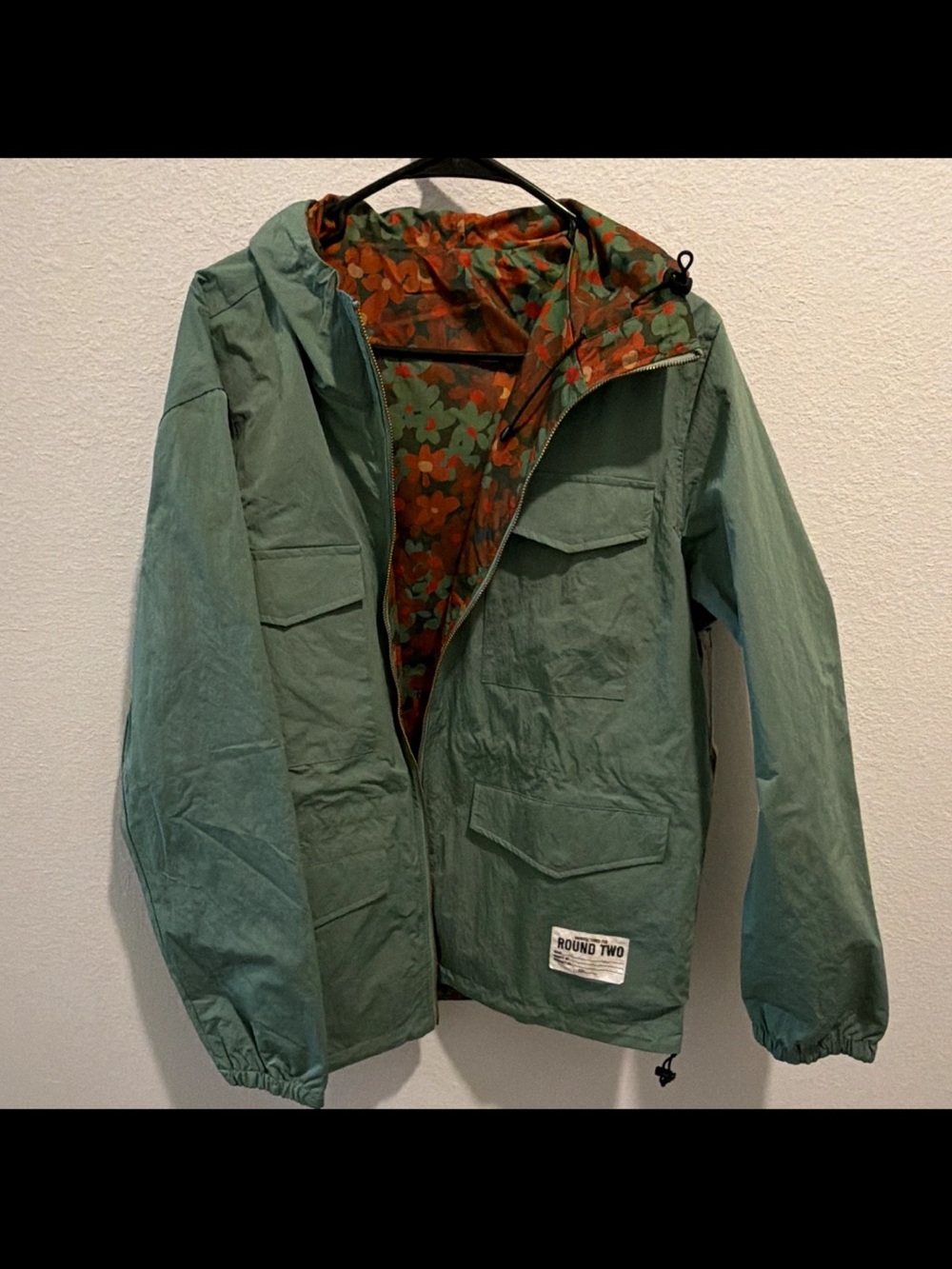 Round Two Green Hooded Jacket with Orange Floral Lining Size Medium Unisex